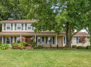 105 Applewood Valley Dr, Hendersonville, TN 37075