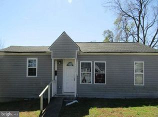 1003 Freeney Ave, Suffolk, VA 23434