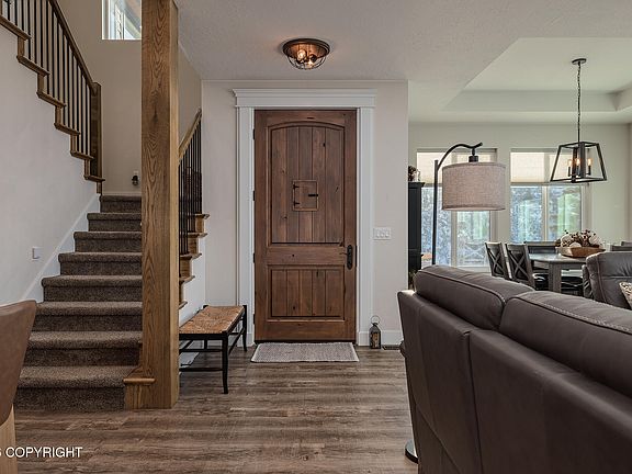 3rd image of 14345 Canyon Rd