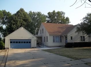 525 Hamilton St, Columbus, WI 53925