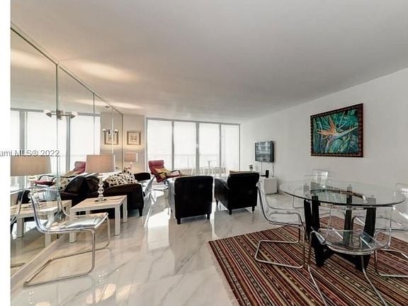 3rd image of 1717 N Bayshore Dr #3950