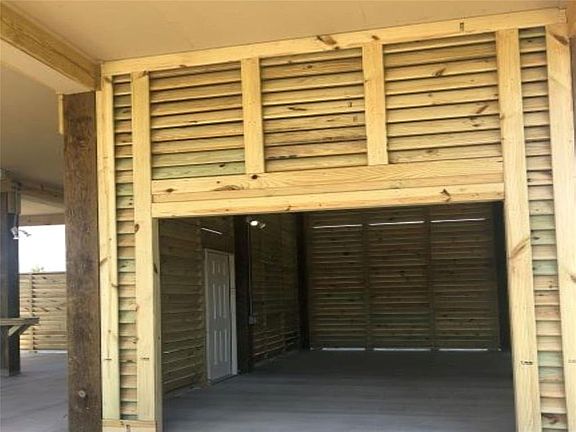 5th image of 2281 E Lobster St