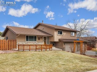 170 Fox Hill Ln, Colorado Springs, CO 80919