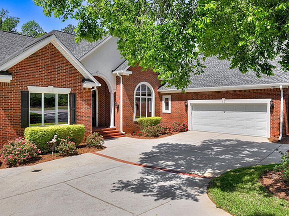 4th image of 436 Spalding Lake Cir