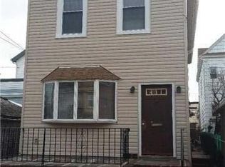 12512 14th Ave, College Point, NY 11356