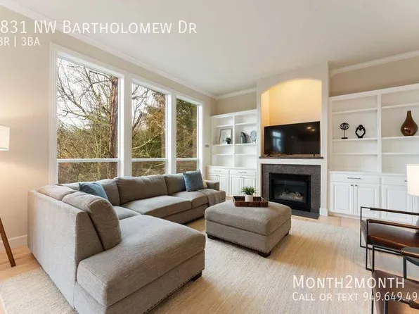 9831 NW Bartholomew Dr, Portland, OR 97229