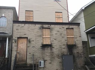 227 2nd St, Newark, NJ 07107