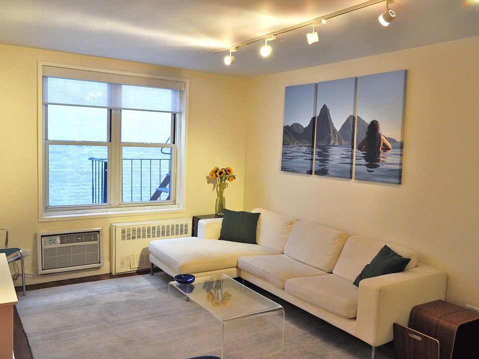 1st image of 88 Bleecker St APT 5R