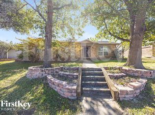 2912 Yorktown Rd, Mesquite, TX 75149