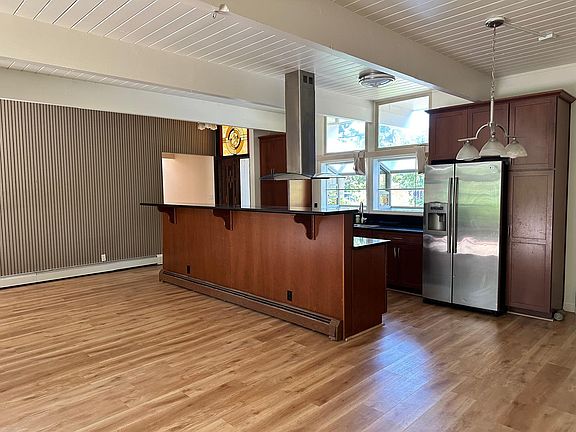 2nd image of 222 Scripps Ct