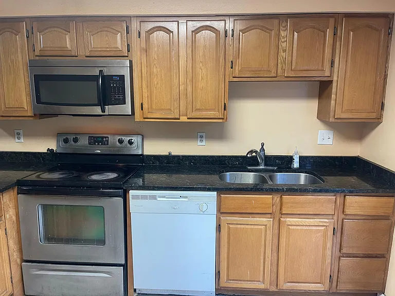 7050 W Cedar Ave #107 — Photo 7