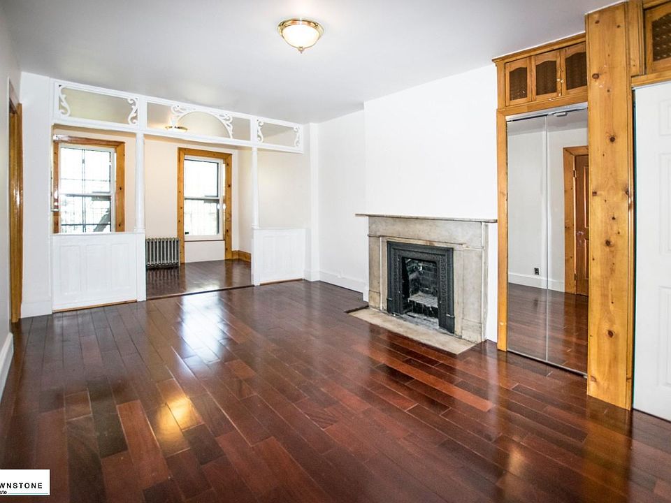 1st image of 283 Pacific St #3