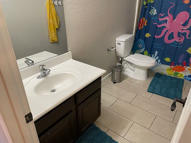 12376 W Sells Dr — Photo 23