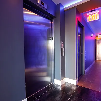 Rented by Nooklyn NYC LLC | media 19