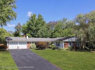 9 Macbeth Dr, Old Bridge, NJ 08857