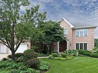 178 Cortland Ct, Glen Ellyn, IL 60137