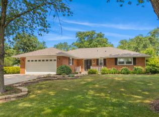 1535 Lorraine Rd, Glen Ellyn, IL 60137