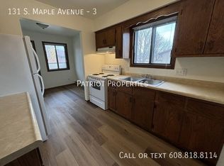 131 Maple Ave S APT 3, Slinger, WI 53086