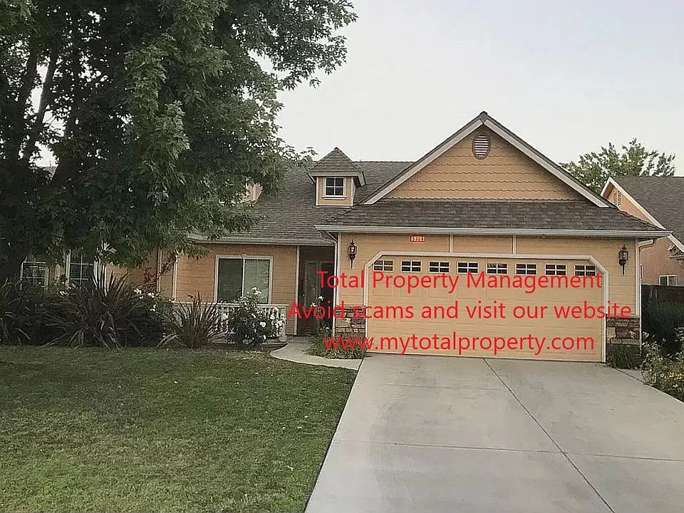 5208 W Lark Ct