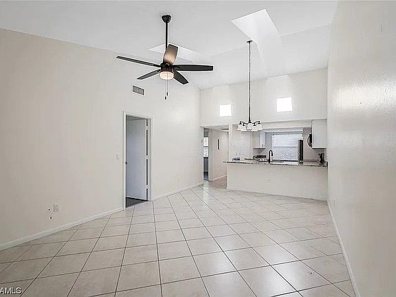 5th image of 3739 SW 9th Ave APT 113