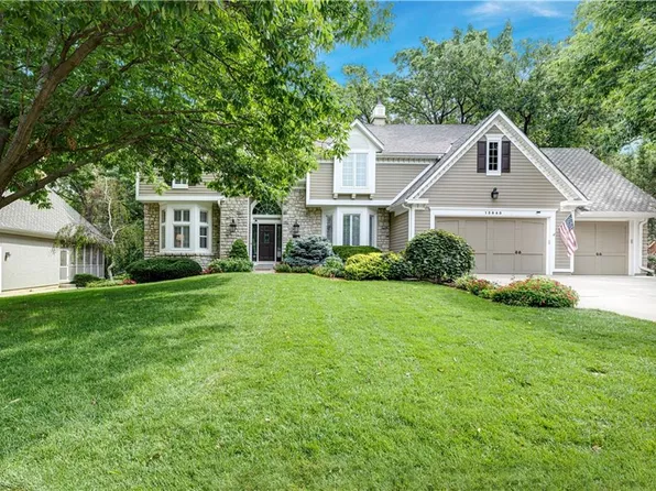 13845 Hadley St, Overland Park, KS 66223