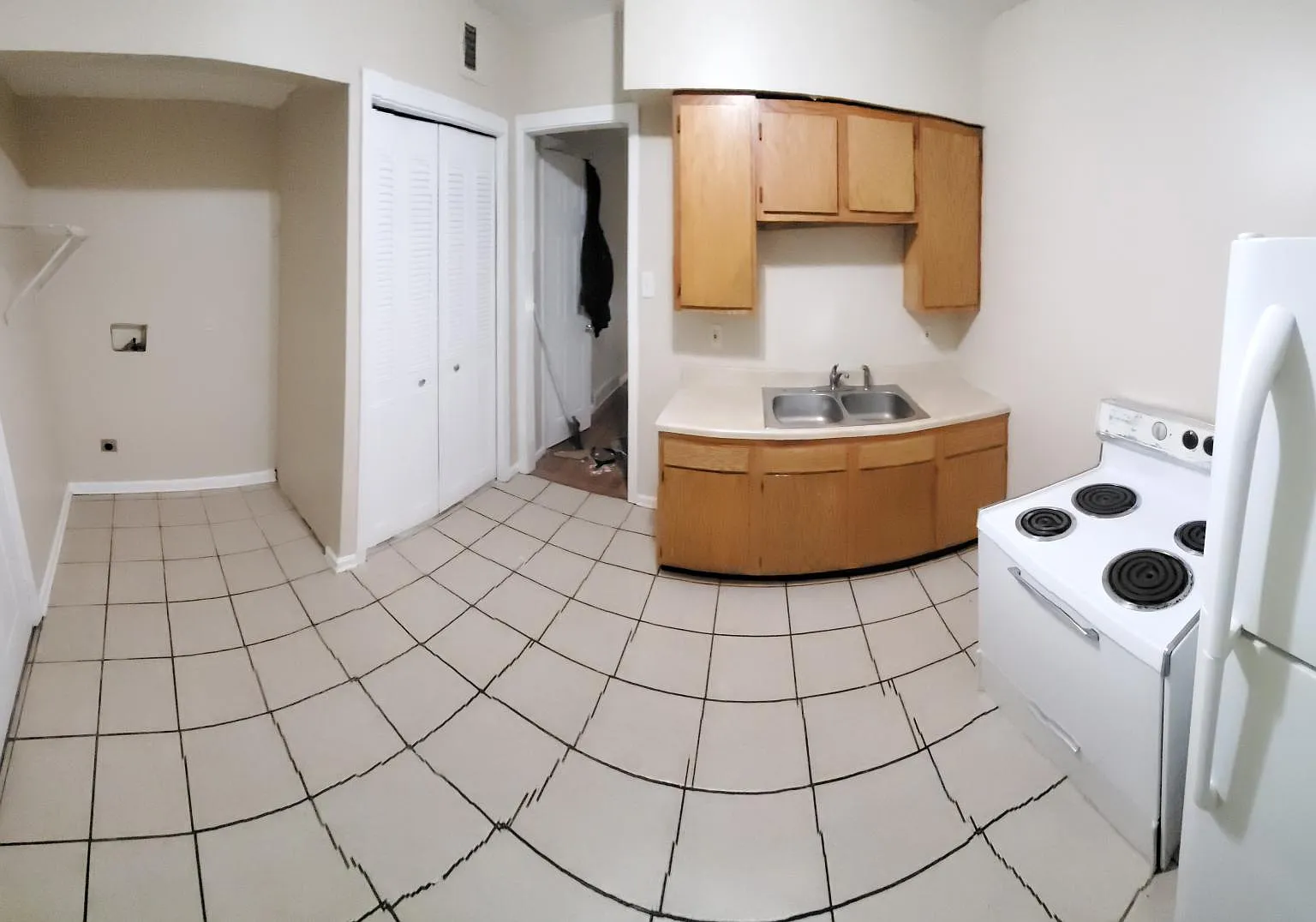2 bed, 750 sqft, $1,100 — Photo 3