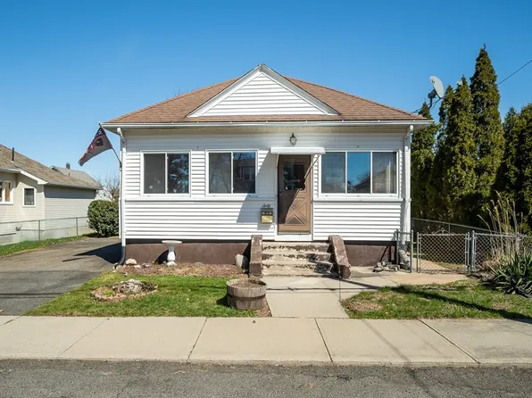 60 Lockland Ave, Ludlow, MA 01056