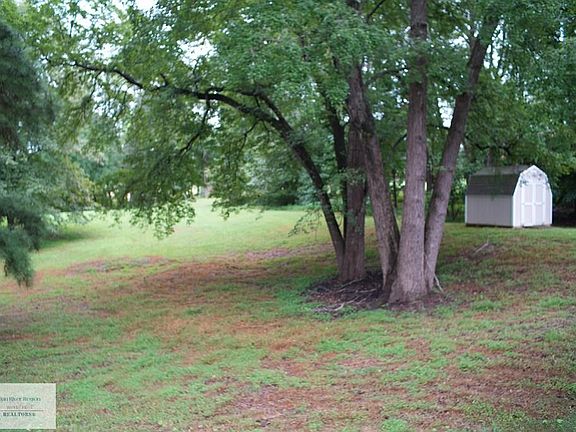4th image of 314 Wilson Rd