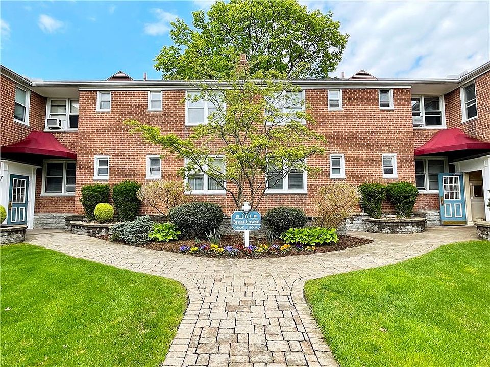 1st image of 6 Bryant Crescent #2H