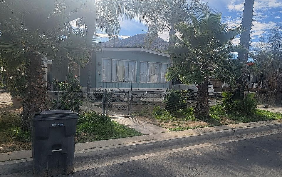 1st image of 31251 Fretwell Ave