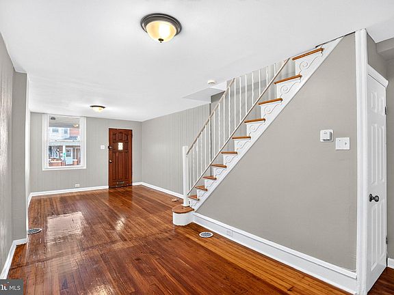 4th image of 3225 Gaul St