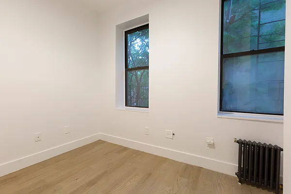 Rented by MNS | media 24