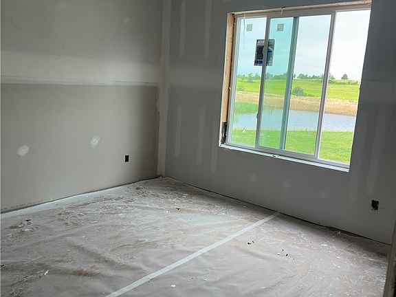 5th image of 8230 Buckley Ct