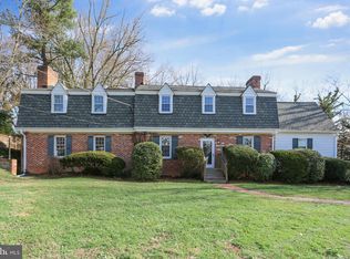 17805 Howe Dr, Olney, MD 20832