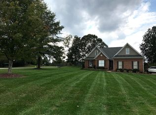 7501 Bethel View Ct, Oak Ridge, NC 27310