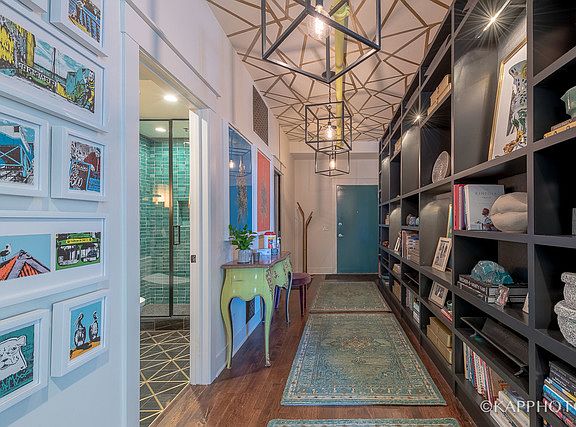4th image of 888 S Michigan Ave Unit 403