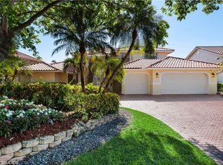 12422 N Classic Dr, Pompano Beach, FL 33071