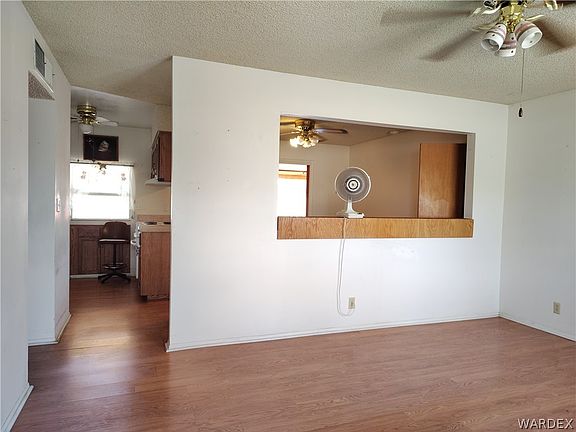 4th image of 2414 Miami Avenue