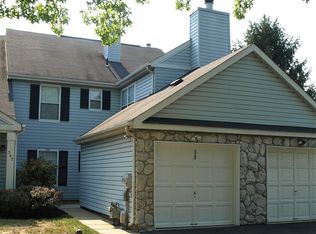 301 Hale Dr, Southampton, PA
