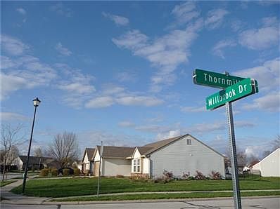 2nd image of 915 Millbrook Dr
