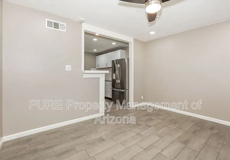 100 W Gary Dr #C — Photo 7