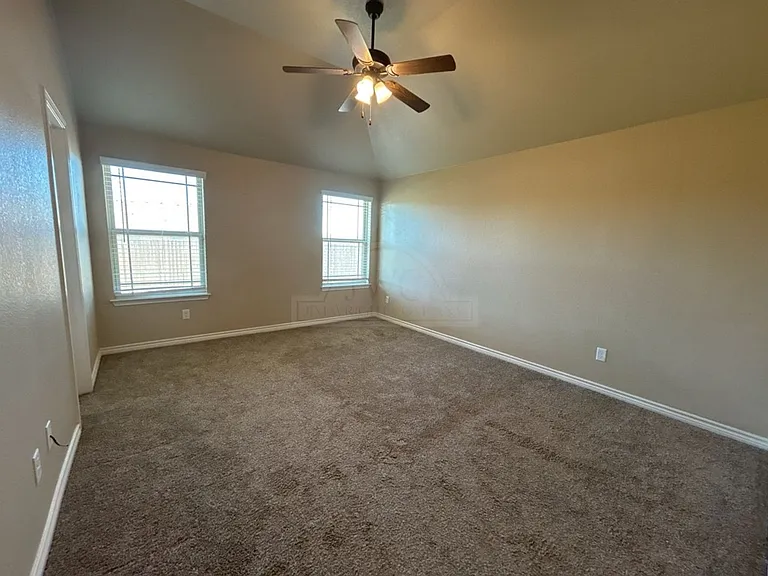 2109 Martin Luther King Jr Blvd — Photo 24