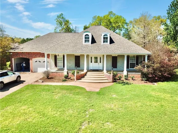 804 Whitfield Dr, Natchitoches, LA 71457