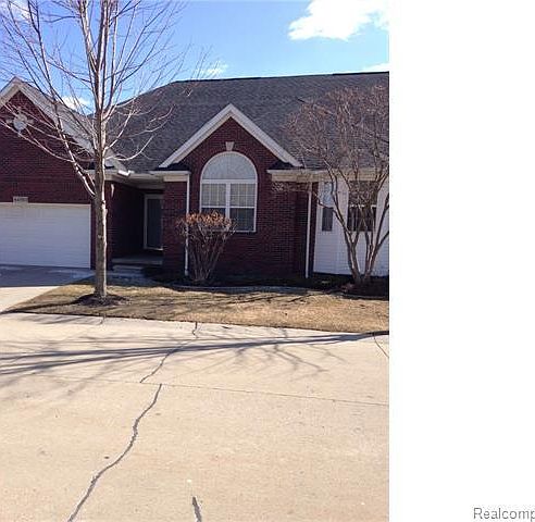 1st image of 44310 Nova Dr
