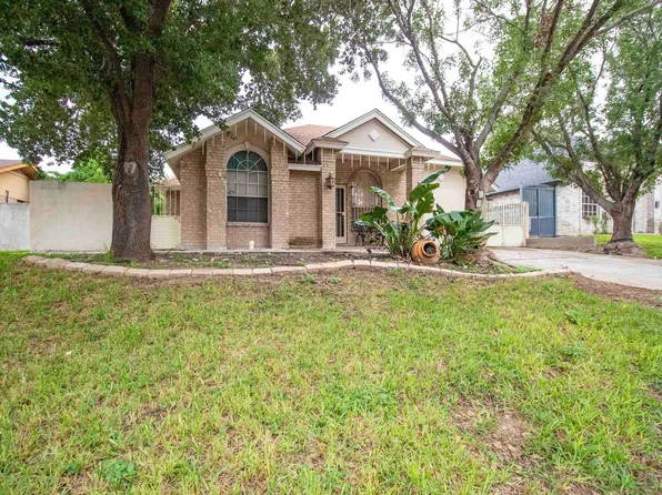 1425 Alameda Dr, Laredo, TX 78045