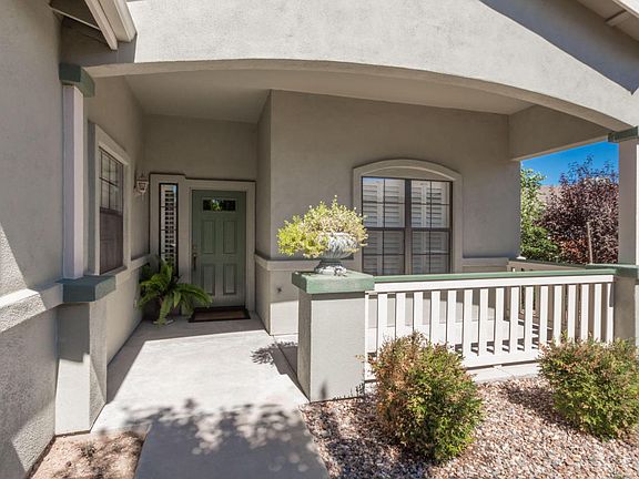 2nd image of 1259 Gardenia Ln