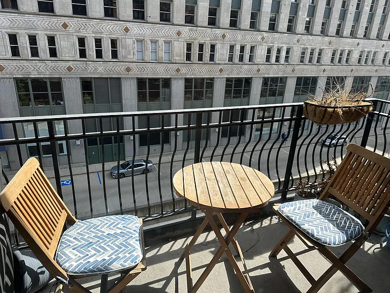 333 W Hubbard St #516 — Photo 3