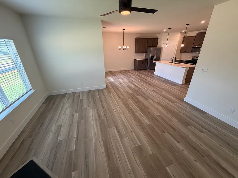 3796 Hawks Creek Dr — Photo 17