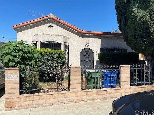 1st image of 4173 Mandalay Dr