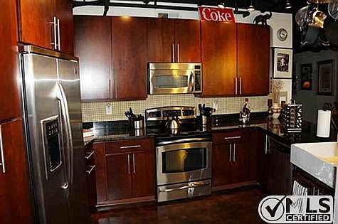 3rd image of 3110 Thomas Ave APT 517